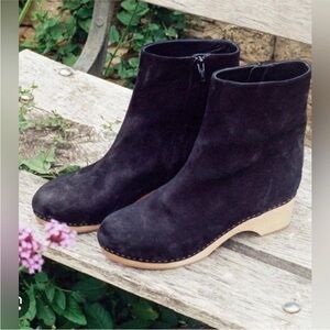 DÔEN Whitby Suede Clog Ankle Boots Black Size 38 7.5 NEW